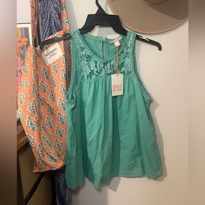 🍀NWT Knox Rose Boho Green Tank w Lace Embroidery Spring Top Relaxed Fit Sz XS